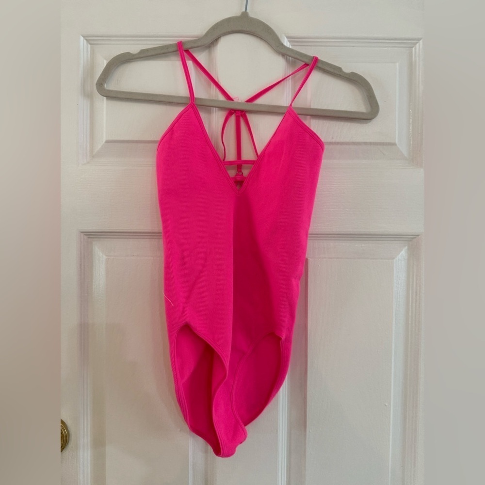 FP Movement by Free People Pink Bodysuit - Picture 1 of 4